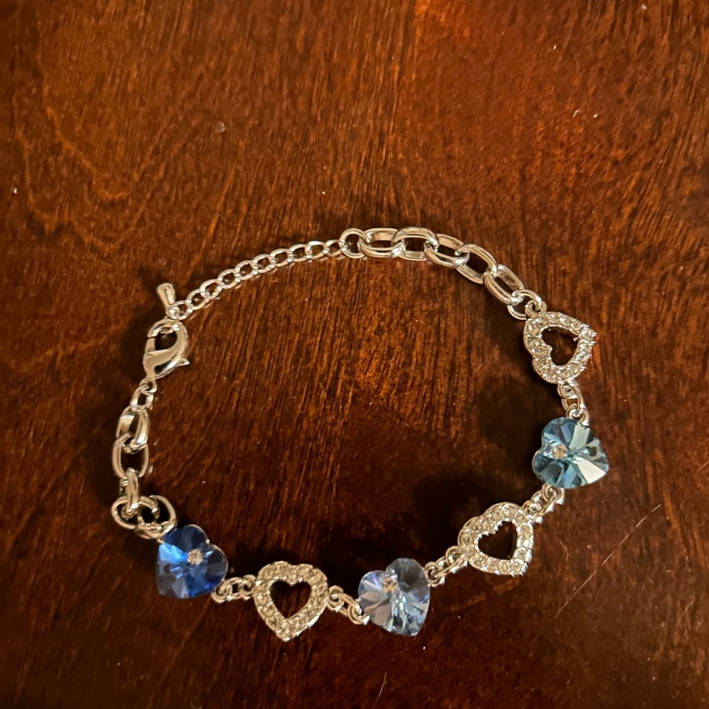 Elegant Silver and Blue Heart Bracelet